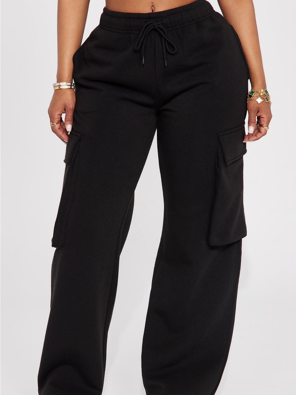 Fashion Nova Black Wide-Leg Cargo Sweatpants